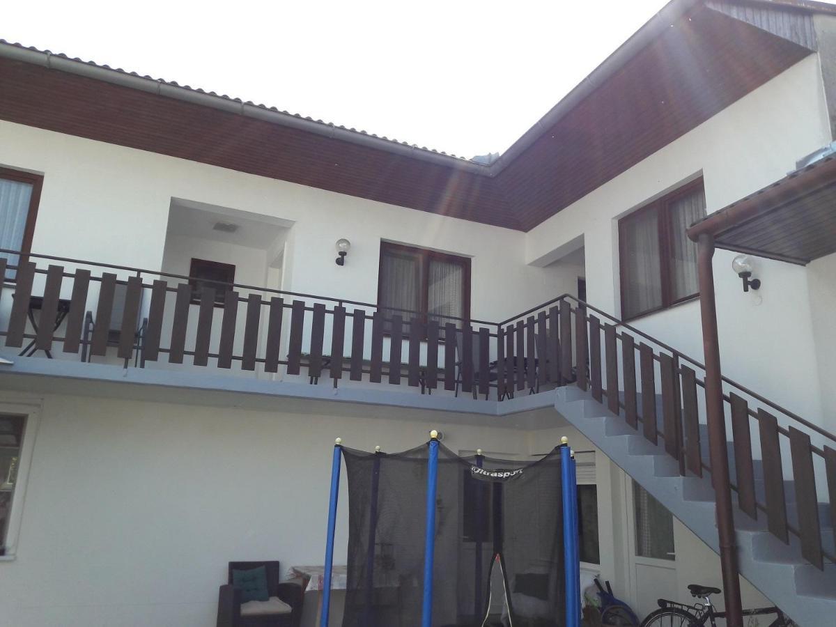 Ferienwohnung Schwarzbauer Illmitz Exterior photo